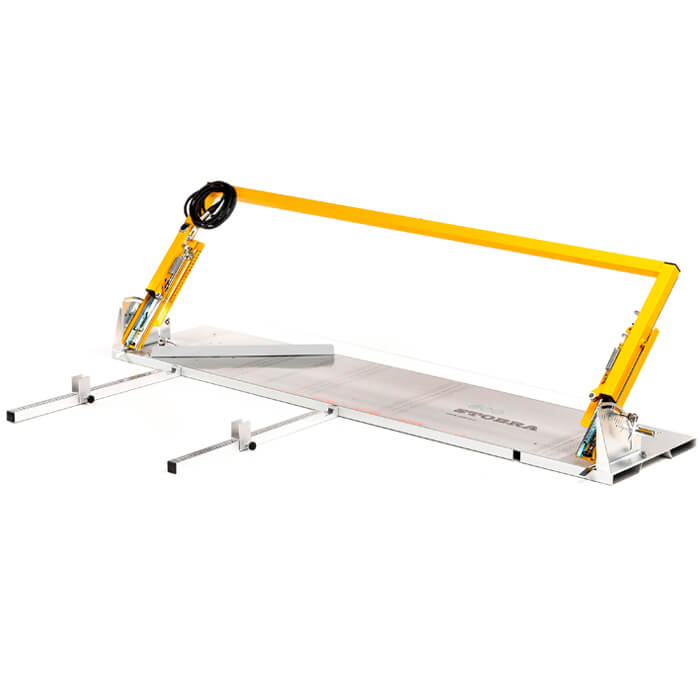 قواطع الفوم بالسلك الساخن